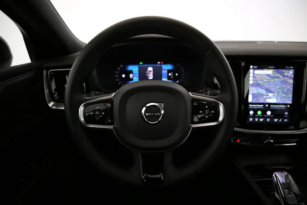 VOLVO S60 2.0 B5 MH Ultimate Dark AWD