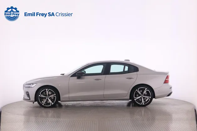 VOLVO S60 2.0 B5 MH Ultimate Dark AWD
