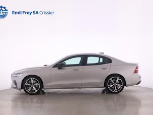VOLVO S60 2.0 B5 MH Ultimate Dark AWD
