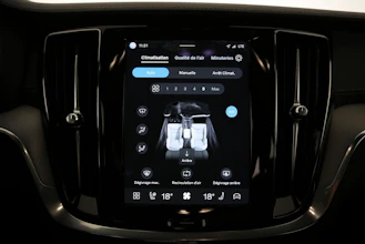 https://vehicle.imgix.net/4087273/98465db6-ee49-4514-b143-d2201a123056.jpg