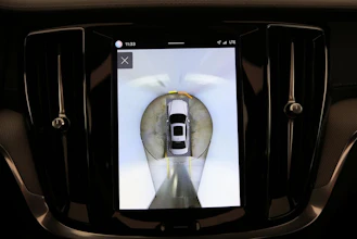 https://vehicle.imgix.net/4087273/e5d0523d-a487-4901-9eb8-7b3939fd5501.jpg