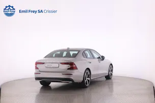 VOLVO S60 2.0 B5 MH Ultimate Dark AWD