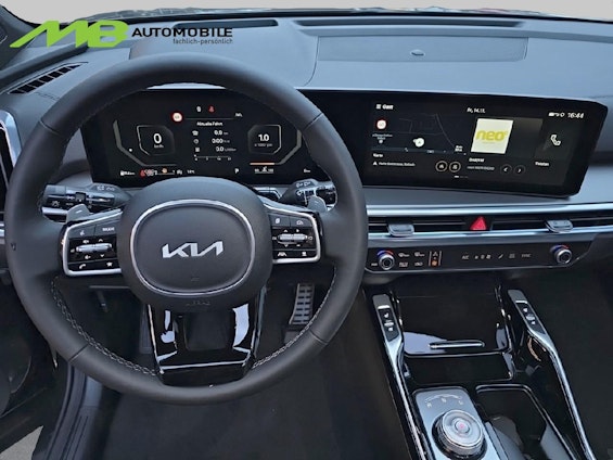 Vehicle image 12 Vehicle image 12