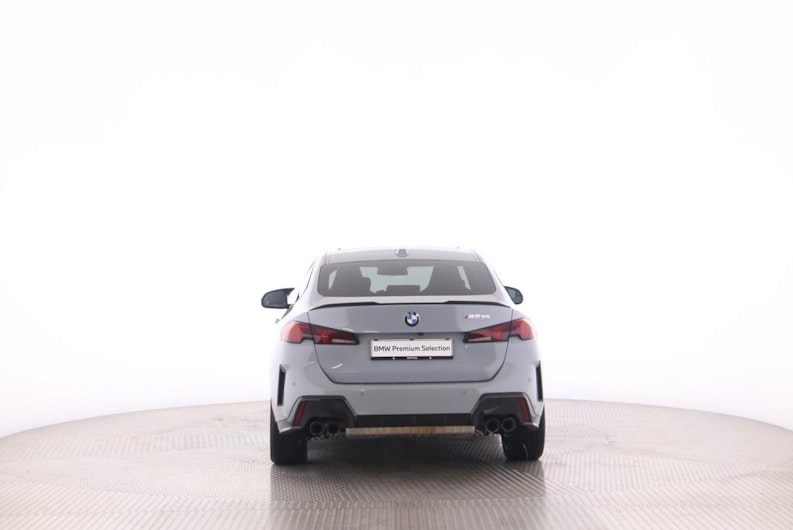 Vehicle image BMW 2 SERIES