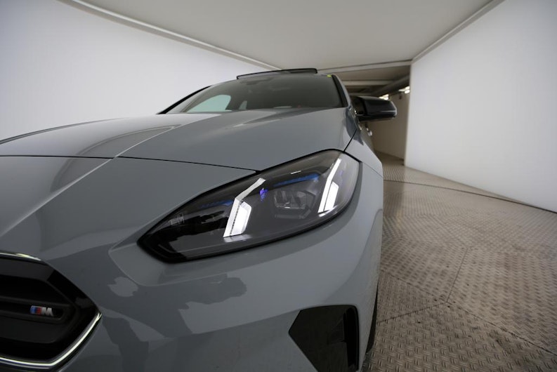 Vehicle image BMW 2 SERIES