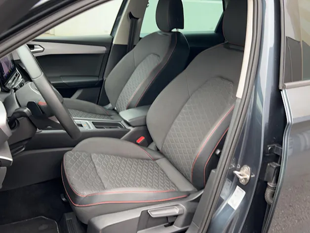 SEAT Leon ST 1.5 eTSI 150 FR DSG