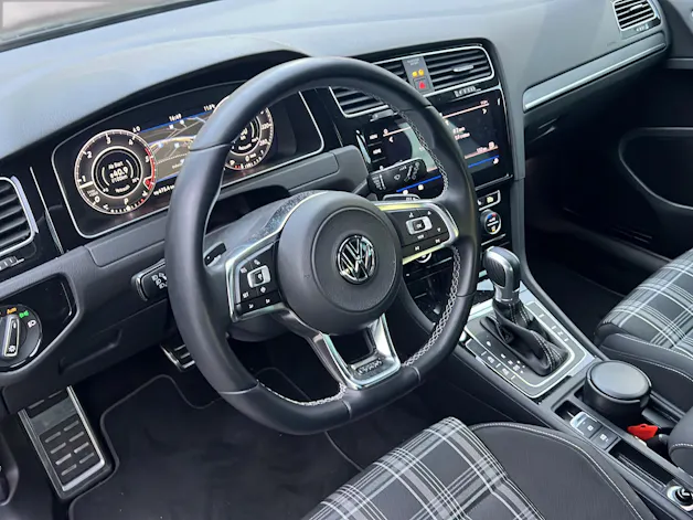 VW Golf VII 2.0 TDI GTD DSG