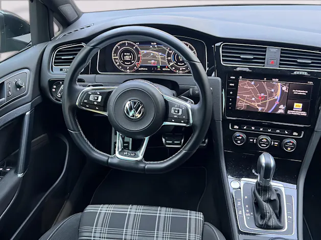 VW Golf VII 2.0 TDI GTD DSG