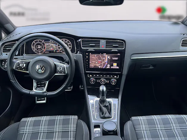 VW Golf VII 2.0 TDI GTD DSG