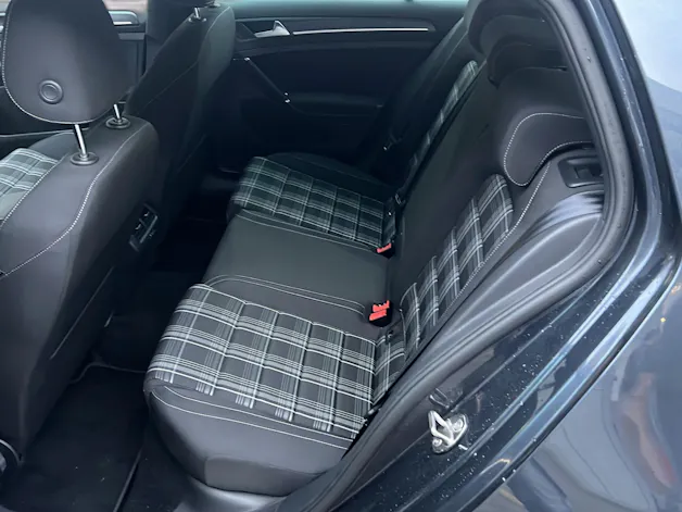 VW Golf VII 2.0 TDI GTD DSG