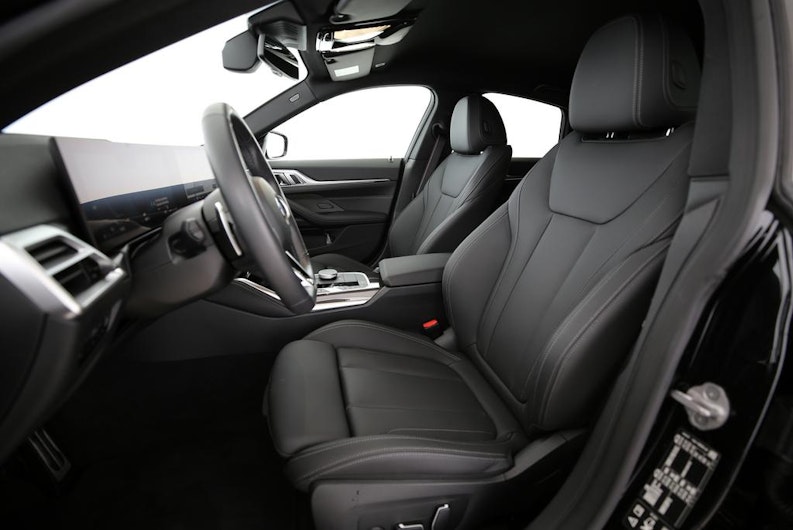 Vehicle image BMW 4 SERIES