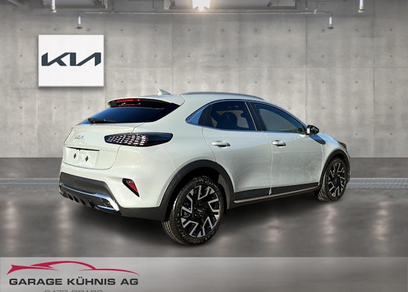 Vehicle image 4 Vehicle image 4