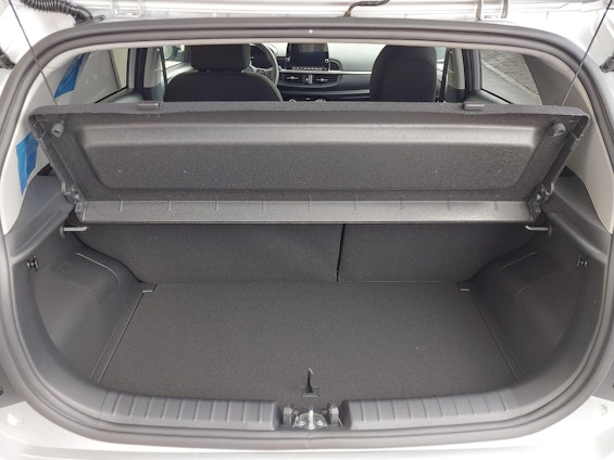 Vehicle image 14 Vehicle image 14