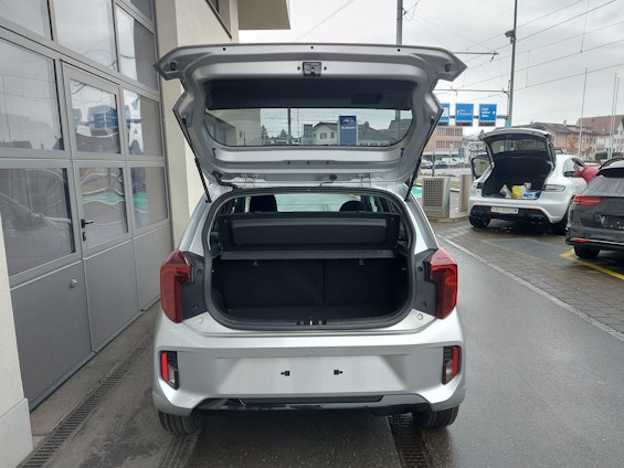 Vehicle image 13 Vehicle image 13