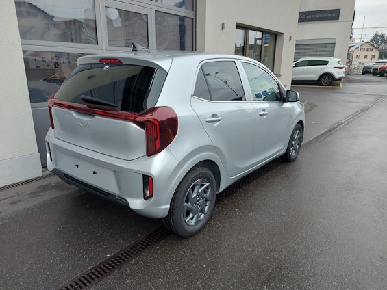 Vehicle image 7 Vehicle image 7