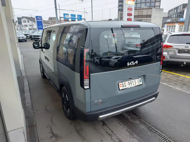 Kia PV5 Passenger 71.2 kWh Elite