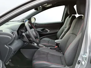 Toyota Yaris 1.5 VVT-i HSD GR Sport