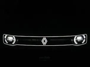 Renault R4 E-Tech Comfort Range iconic
