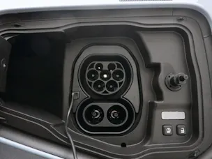 Renault R4 E-Tech Comfort Range iconic