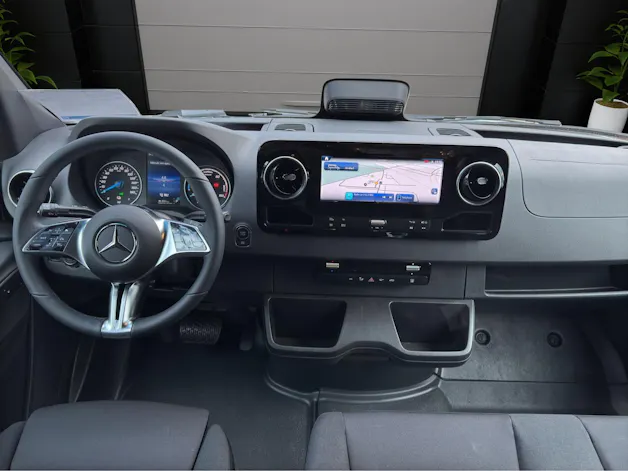 Mercedes-Benz E-SPRINTER 320 KA 3665MM