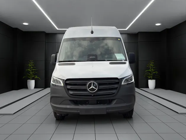 Mercedes-Benz E-SPRINTER 320 KA 3665MM