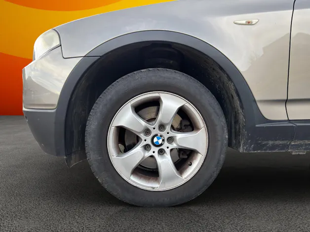 BMW X3 xDrive 20i (2.0i)" consomme de l'huile "