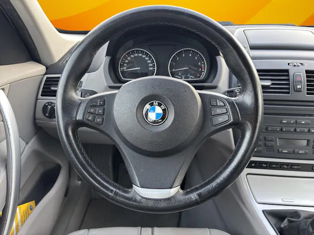 BMW X3 xDrive 20i (2.0i)" consomme de l'huile "