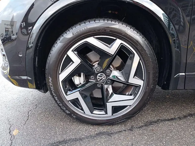 VW Tiguan 2.0 TDI SCR R-Line 4Motion DSG
