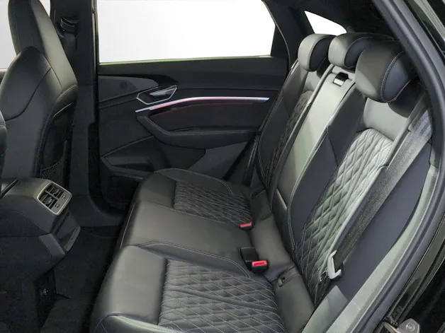 Audi e-tron 55 Sportback S Line Black Edition quattro