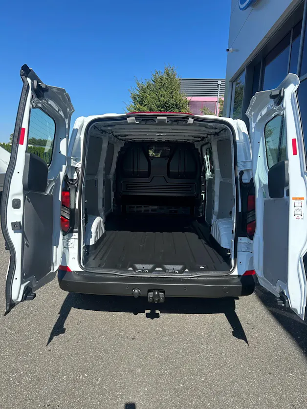 Ford Transit Custom Van 320 L2 2.0 EcoBl Trend/136CV/Man.