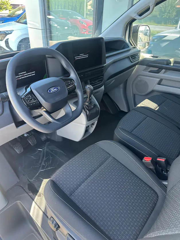 Ford Transit Custom Van 320 L2 2.0 EcoBl Trend/136CV/Man.