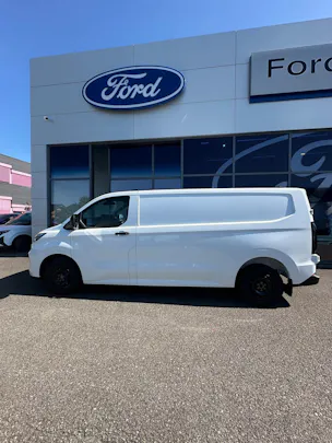 Ford Transit Custom Van 320 L2 2.0 EcoBl Trend/136CV/Man.