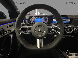 Mercedes-Benz CLA 200 7G-DCT