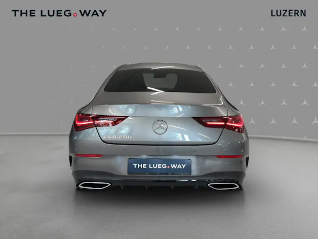 Mercedes-Benz CLA 200 7G-DCT