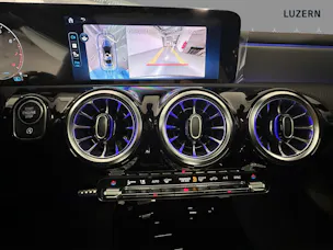 Mercedes-Benz CLA 200 7G-DCT