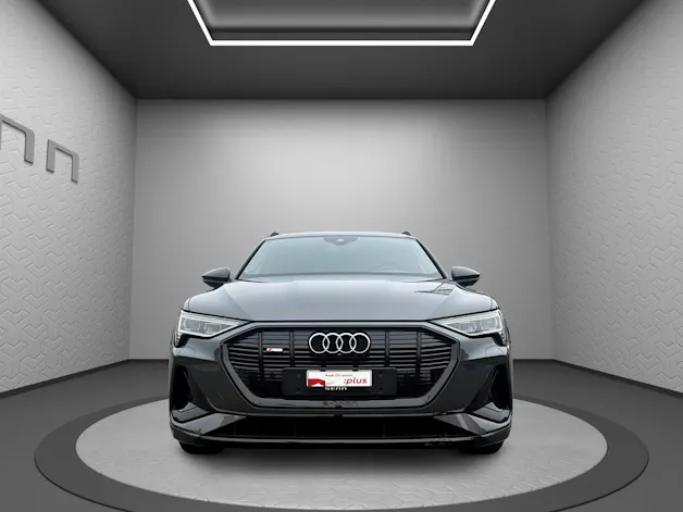 Audi e-tron 55 S Line Black Edition quattro