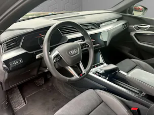 Audi e-tron 55 S Line Black Edition quattro