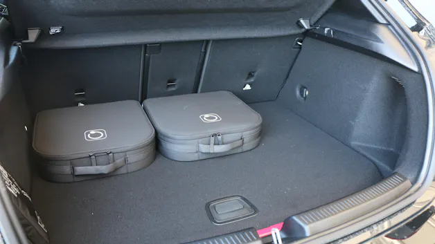 MERCEDES-BENZ A 250 e 8G-DCT