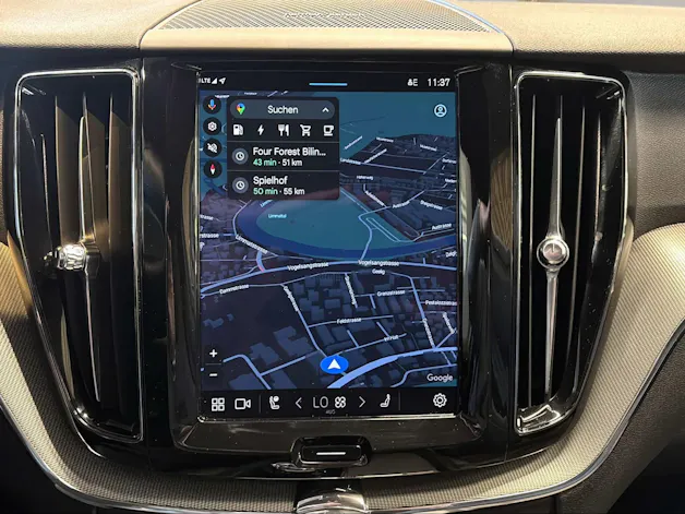 Volvo XC60 T8 eAWD PluginHybrid Plus Dark Geartronic