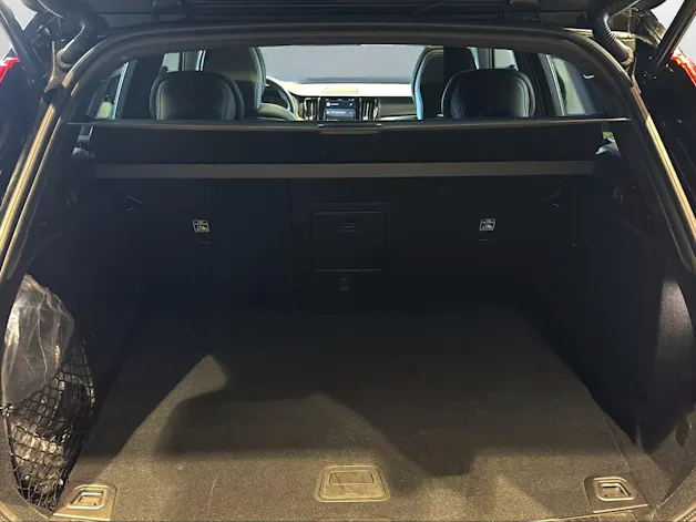 Volvo XC60 T8 eAWD PluginHybrid Plus Dark Geartronic