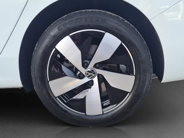 VW Passat Variant 2.0 TDI evo Business 4 Motion DSG