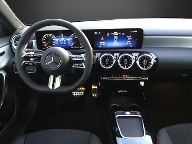 Mercedes-Benz A 250 4Matic 8G-DCT