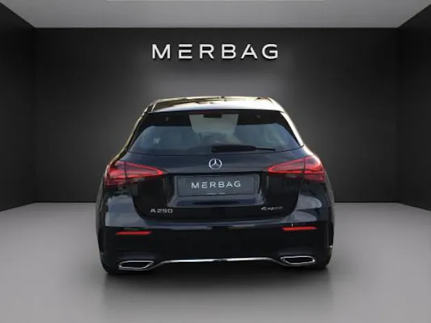 Mercedes-Benz A 250 4Matic 8G-DCT
