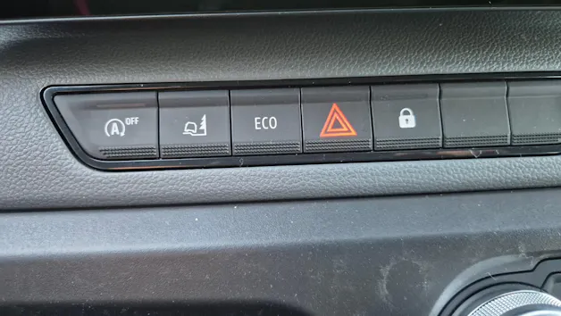 Renault Master Red CCAB 3T5 E6 L2H1 2.0dCi150