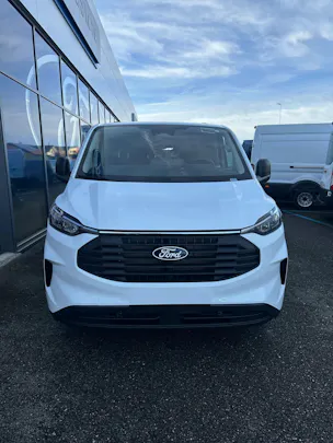 Ford Transit Custom Van 280 L2 2.0 EcoBl Trend/136CV/Aut.