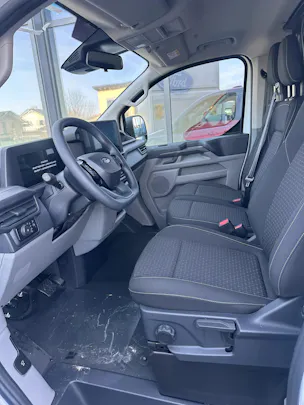 Ford Transit Custom Van 280 L2 2.0 EcoBl Trend/136CV/Aut.