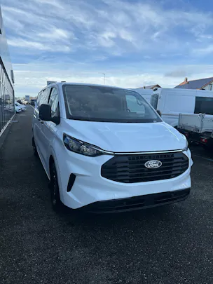 Ford Transit Custom Van 280 L2 2.0 EcoBl Trend/136CV/Aut.