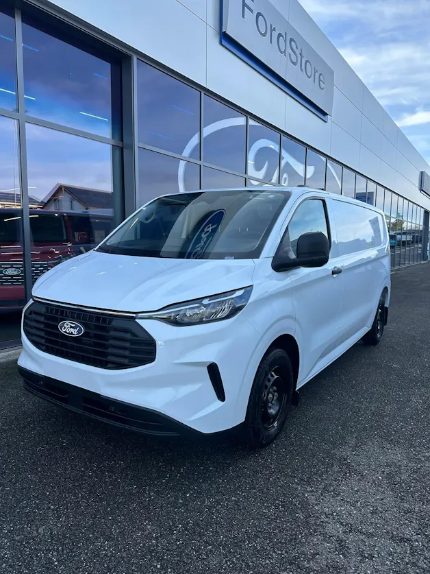 Ford Transit Custom Van 280 L2 2.0 EcoBl Trend/136CV/Aut.