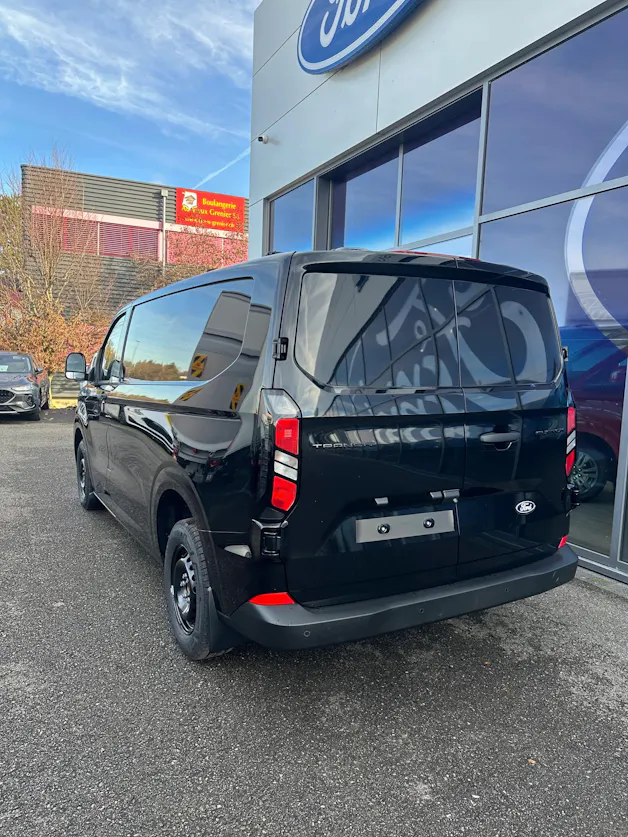 Ford Transit Custom Van 320 L1 2.0 EcoBl Trend/136CV/Aut.