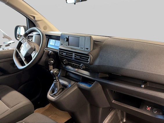 Vehicle image 5 Vehicle image 5